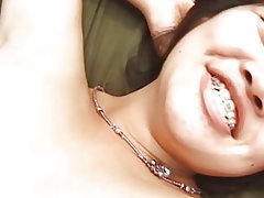 Manis asia gadis kacau di vagina berbulu