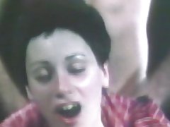 Rambut pendek perawan boneka