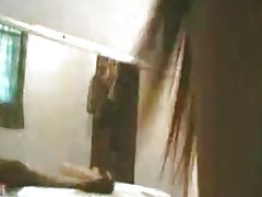 Indonesia - tante naning bandung hebat goyangannya